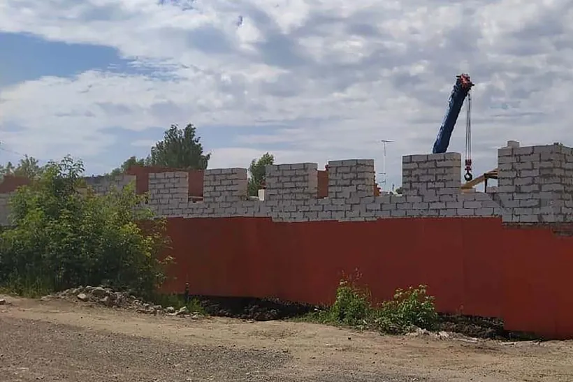 В&nbsp;Зуевке Кировской области строят трехэтажный дом для&nbsp;переселения граждан из&nbsp;аварийного жилья