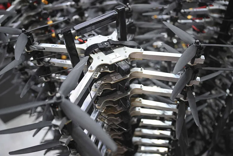 Делегация Алтая изучила опыт производителей дронов в&nbsp;Томской области