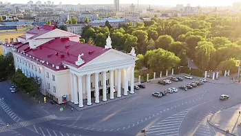 Сцена вместо психолога: как&nbsp;культура лечит душу и&nbsp;объединяет семьи