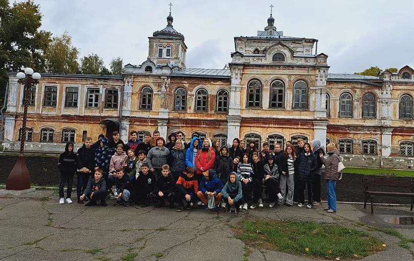 В&nbsp;Алтайском крае состоялась первая поездка школьников по&nbsp;соцсертификату