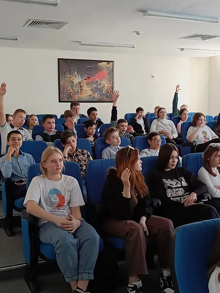 Защищать свои аккаунты в&nbsp;соцсетях научили школьников Югры