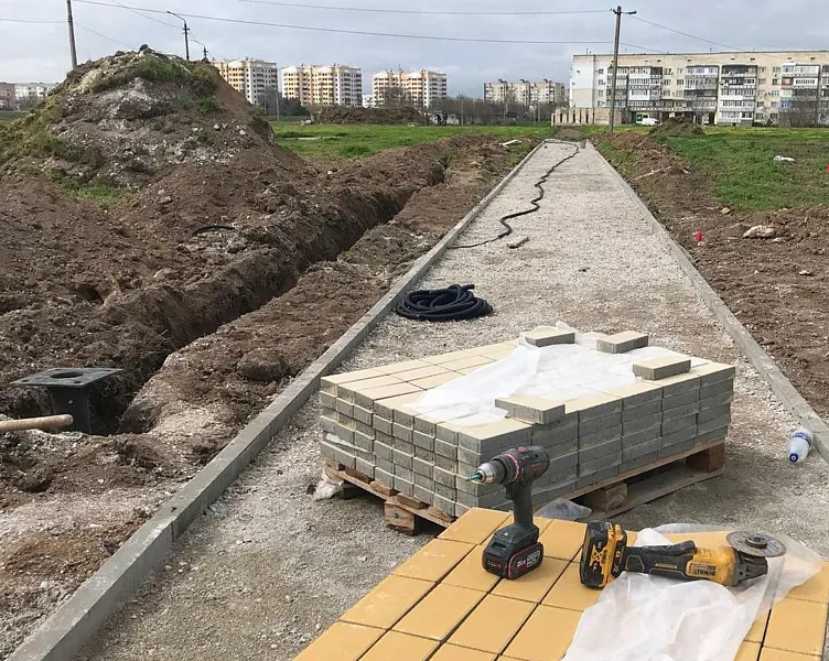 В&nbsp;микрорайоне Армянска Республики Крым обустраивают общественную территорию