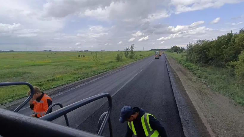 В&nbsp;Поворинском районе Воронежской области обновили участки двух дорог