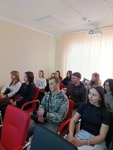 В&nbsp;Новокуйбышевске студентам колледжа рассказали о&nbsp;старте в&nbsp;бизнесе