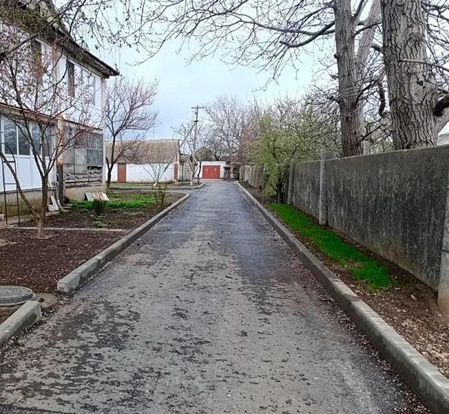 На&nbsp;двух улицах в&nbsp;Джанкойском районе Крыма благоустроили дворы