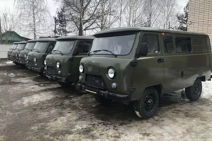 Лесники Костромской области получили новые автомобили