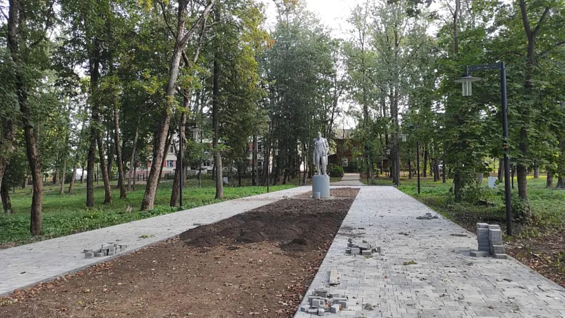 В&nbsp;новгородском городе Валдай завершают благоустройство Кузнечной площади