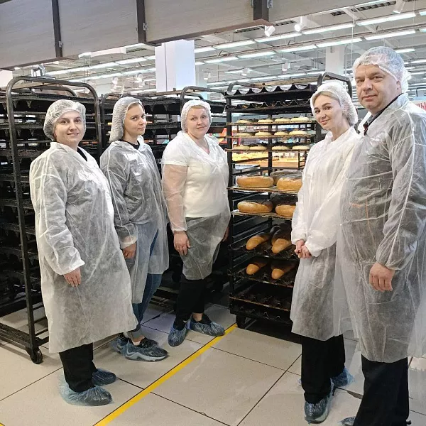 Красноярская торговая сеть повысила выработку пекарного производства