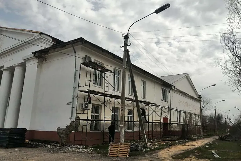 В&nbsp;Палласовском доме культуры Волгоградской области завершили ремонт кровли