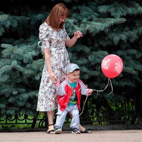 Комплексная поддержка: какую помощь получают семьи с&nbsp;детьми в&nbsp;России