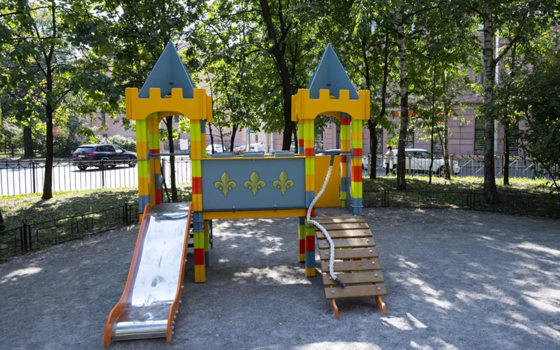 Администрация Петроградского района Санкт-Петербурга