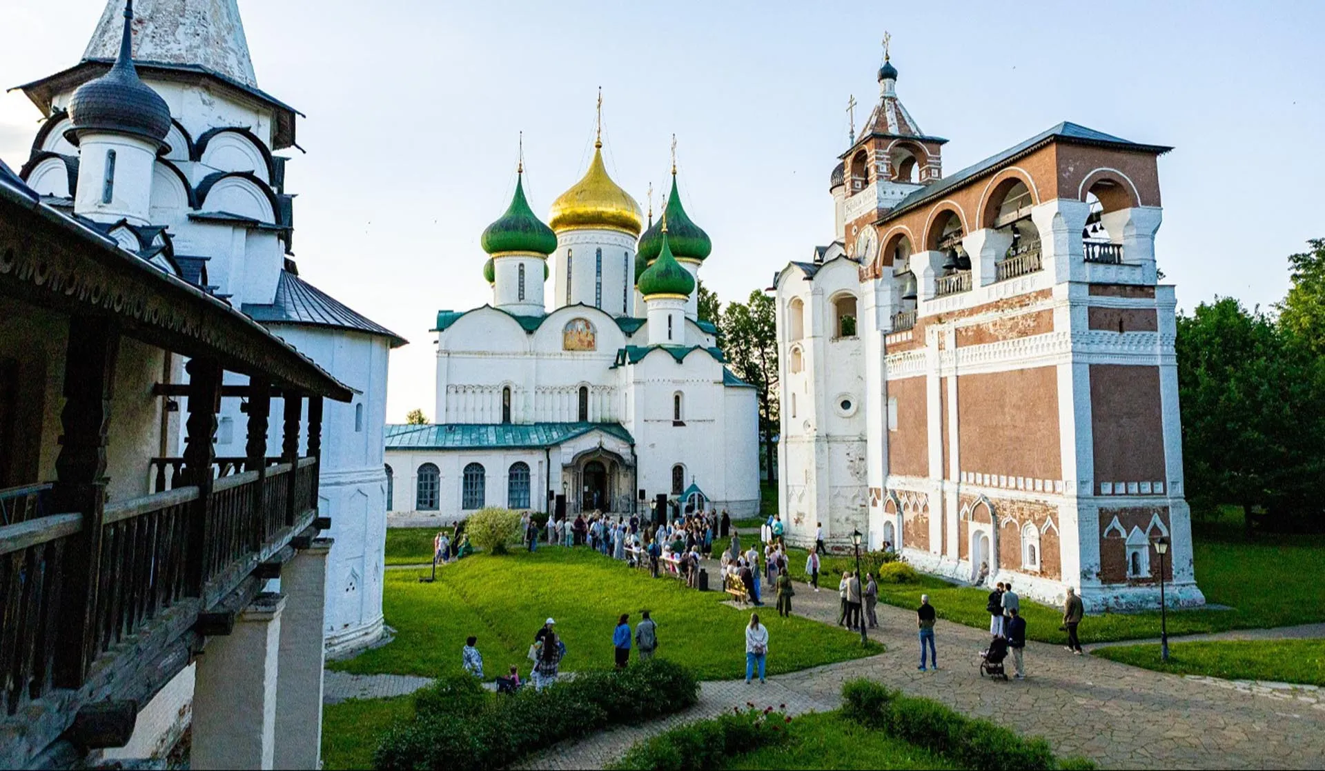 Алёна Ручан