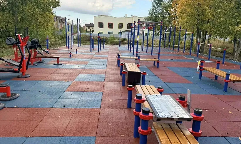 В&nbsp;калужской школе № 50&nbsp;открыли новую спортплощадку