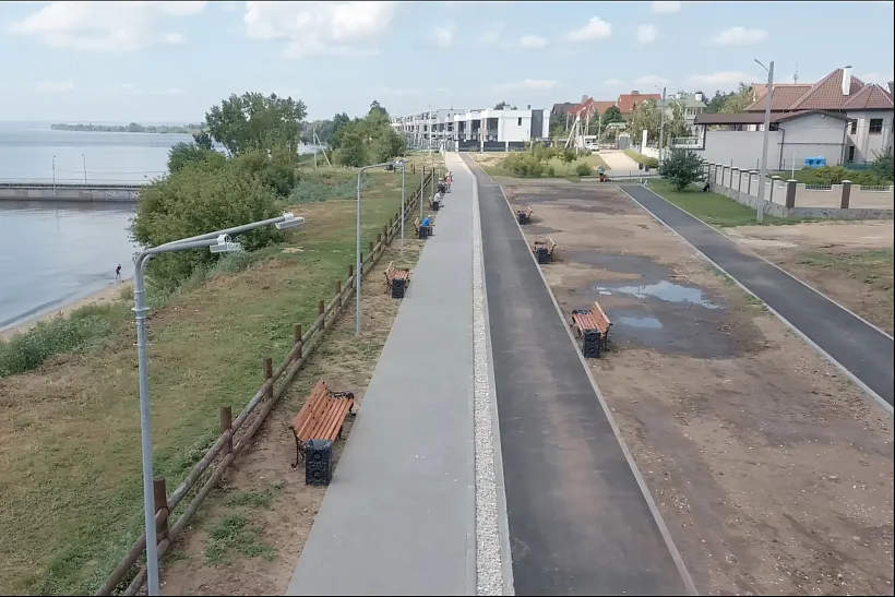 В&nbsp;самарском поселке Приморском открыли обновленную набережную