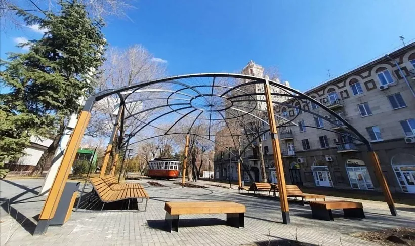 Реконструкция Городского сада в&nbsp;центре Волгограда завершится в&nbsp;этом году