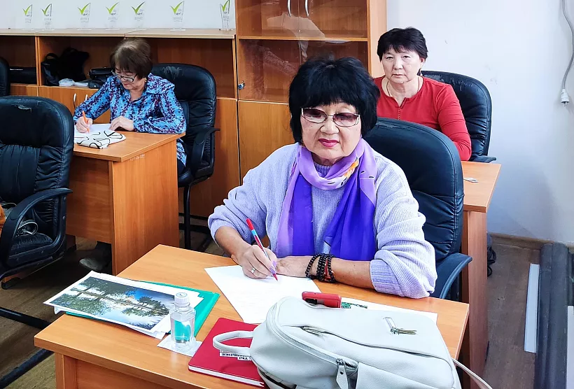 Свыше ста жителей Калмыкии освоили новую профессию