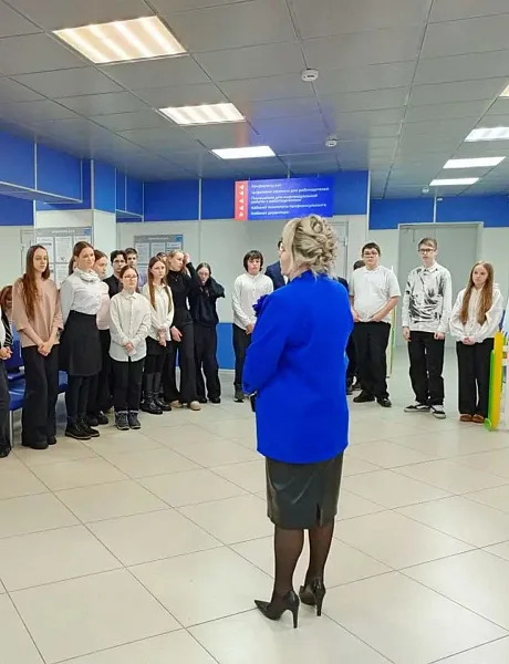Для&nbsp;гимназистов Кировска Ленобласти провели экскурсию в&nbsp;кадровый центр
