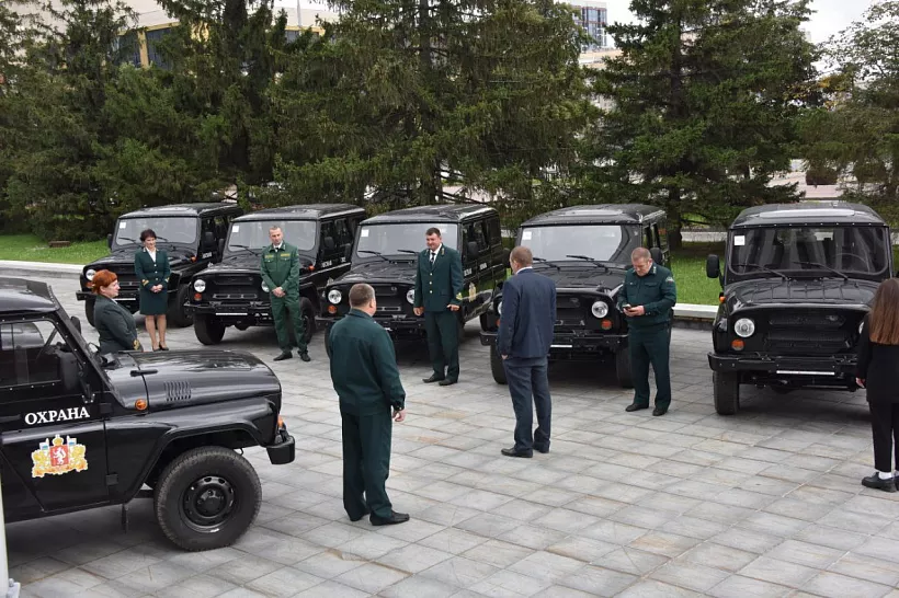 В&nbsp;Свердловской области лесничества получили новые внедорожники