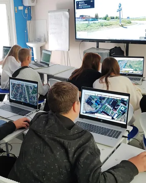 Более 1,3&nbsp;тыс. школьников Республики Алтай посетили мобильный &laquo;Кванториум&raquo;