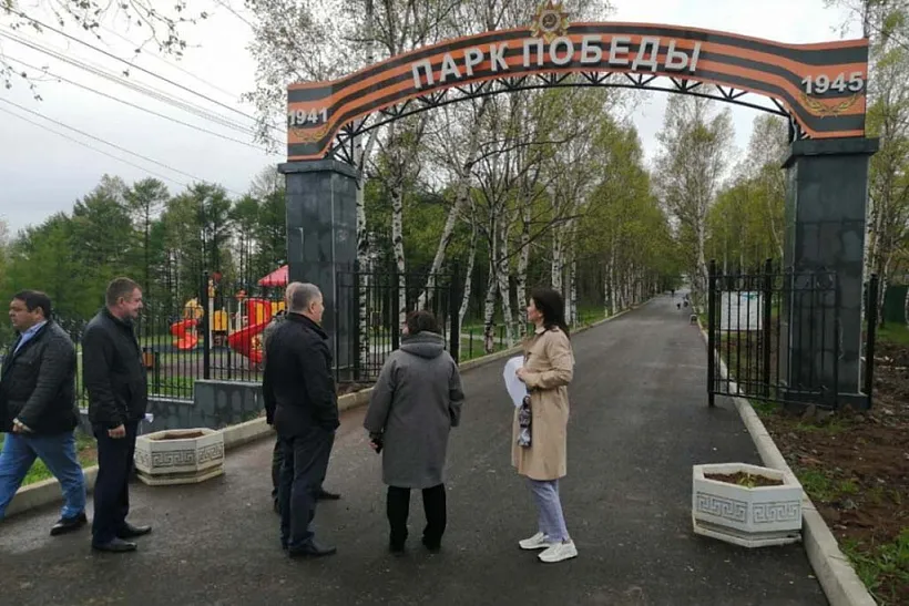 В&nbsp;хабаровском поселке Ванино обновляют парки и&nbsp;скверы