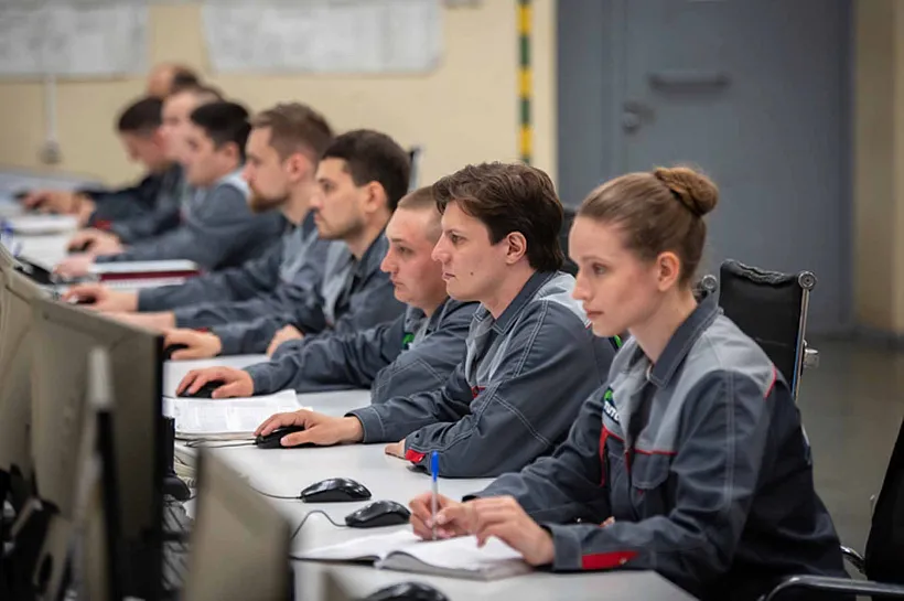 Омский завод запустил полный цикл производства критически важного полимера