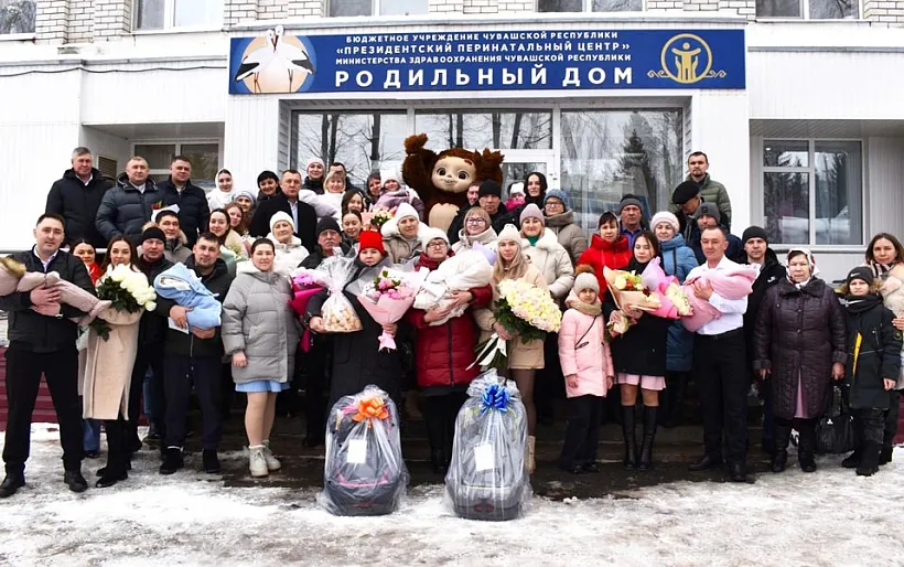 Будущим мамам Чувашии показали, как&nbsp;устанавливать детские автокресла