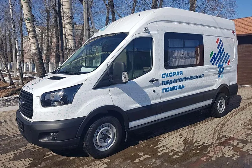 Амурский &laquo;Кванториум&raquo; получил микроавтобус для&nbsp;обучения детей удаленных сел