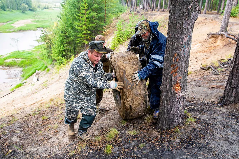 В&nbsp;Сургутском районе ХМАО в&nbsp;уборке берегов участвовали 3,5&nbsp;тыс. человек