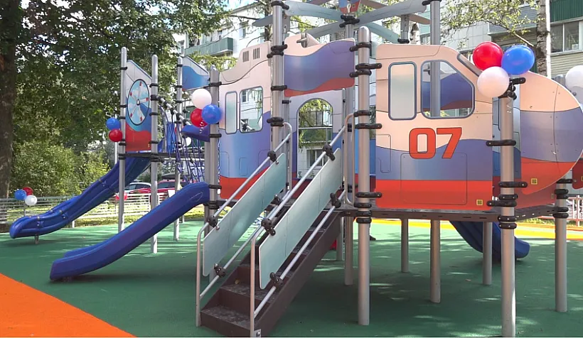 В&nbsp;подмосковных Луховицах установили 8&nbsp;новых детских площадок