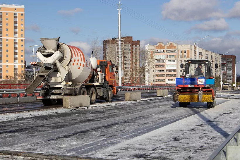 Ремонт моста через реку Тобол в&nbsp;Кургане завершится до&nbsp;1&nbsp;декабря
