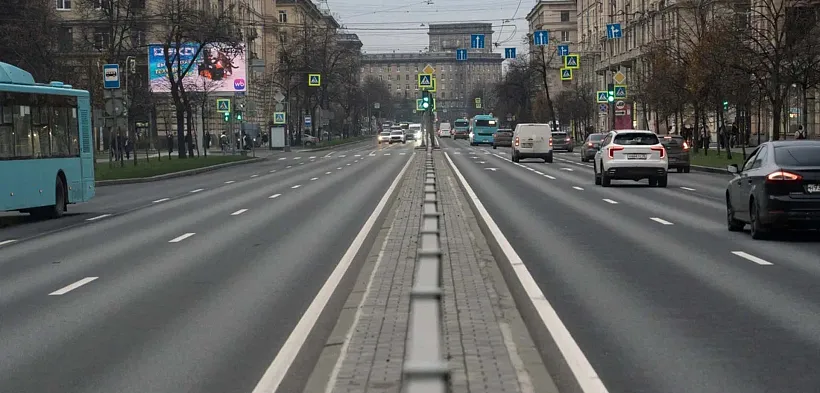 В&nbsp;Санкт-Петербурге отремонтировали дороги к&nbsp;станциям метро