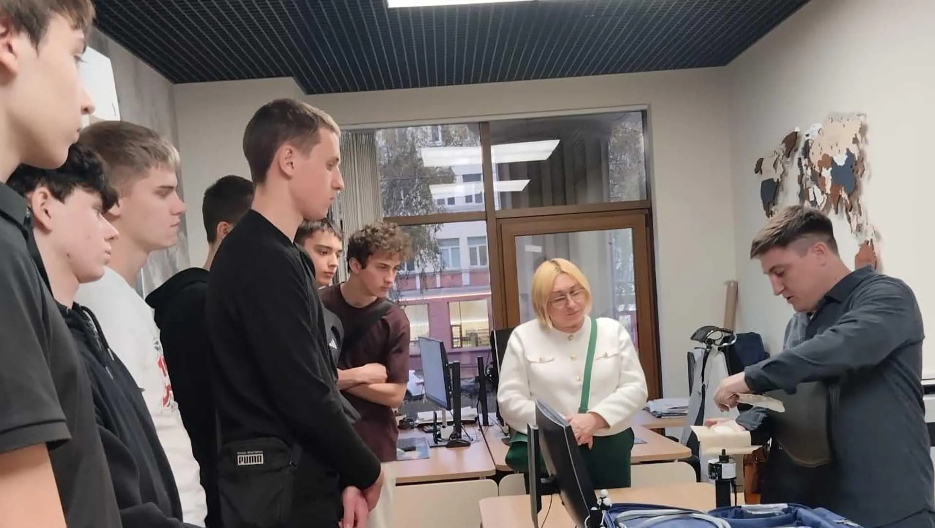  Администрация города Юрга