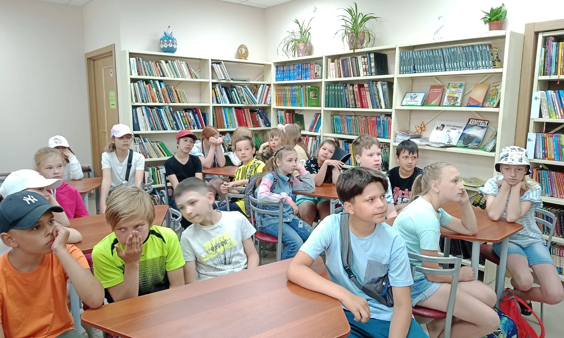 ГКУК "Ленинградская областная универсальная научная библиотека"