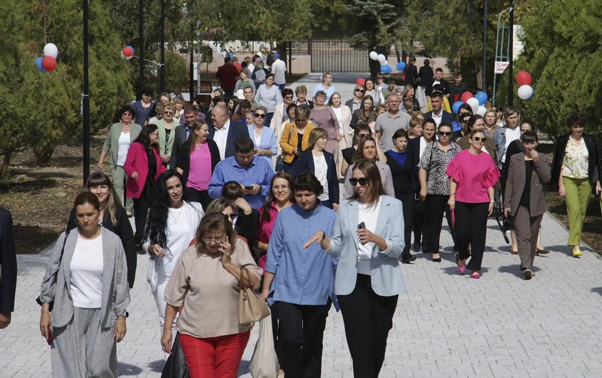 Администрация муниципального образования Новопокровский район