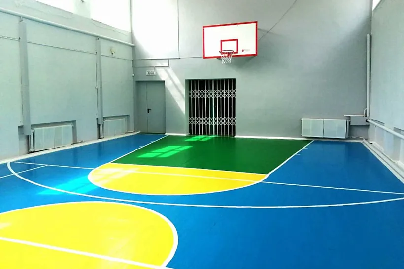 В&nbsp;школе кировского поселка Нижнеивкино отремонтировали спортзал