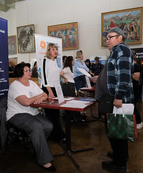На&nbsp;ярмарке трудоустройства в&nbsp;Стерлитамаке предложили более 800&nbsp;вакансий