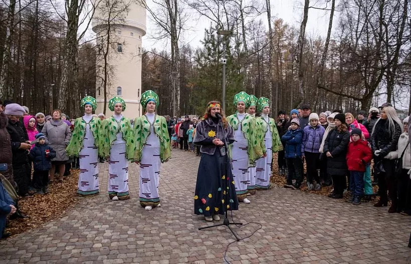 Сквер &laquo;Береста&raquo; открыли в&nbsp;Новомосковске Тульской области