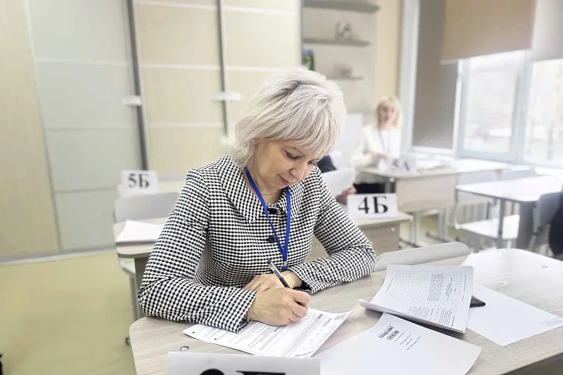 В&nbsp;Красноярске родители выпускников сдали ЕГЭ по&nbsp;русскому языку