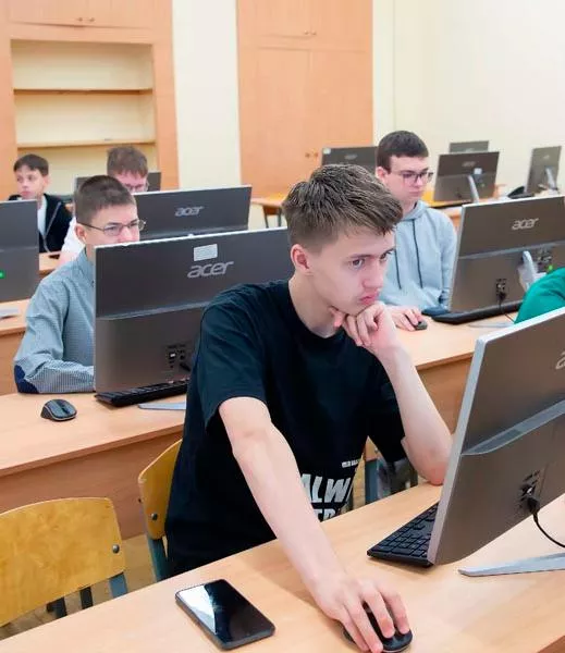 В&nbsp;Санкт-Петербурге школьники создали научные проекты с&nbsp;помощью нейросетей