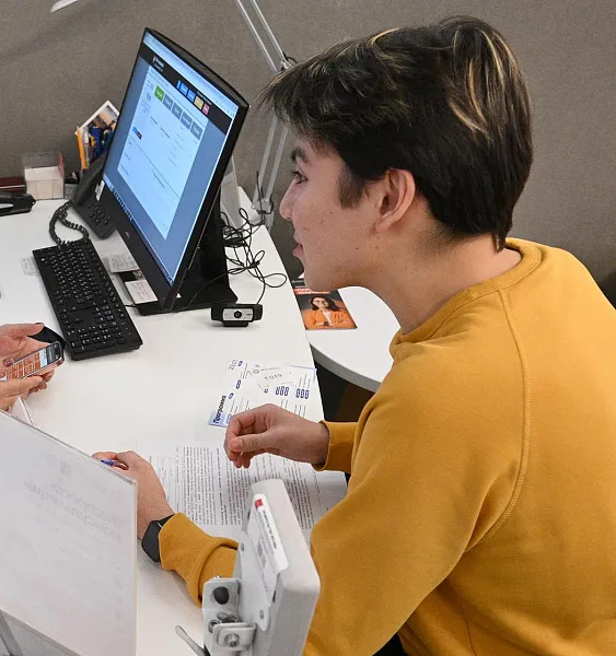 Третий молодежный клуб открылся при кадровом центре Сахалинской области