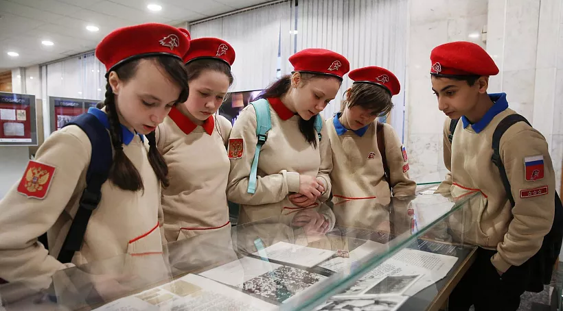 Связь поколений: как&nbsp;бизнес помогает в&nbsp;патриотическом воспитании молодежи