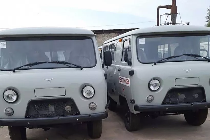 Медики Парфеньевской районной больницы под&nbsp;Костромой получили новые автомобили
