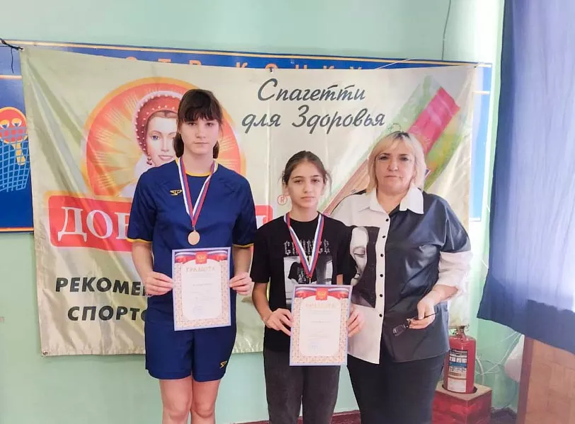Омск принял чемпионат по&nbsp;настольному теннису среди учеников адаптивных школ