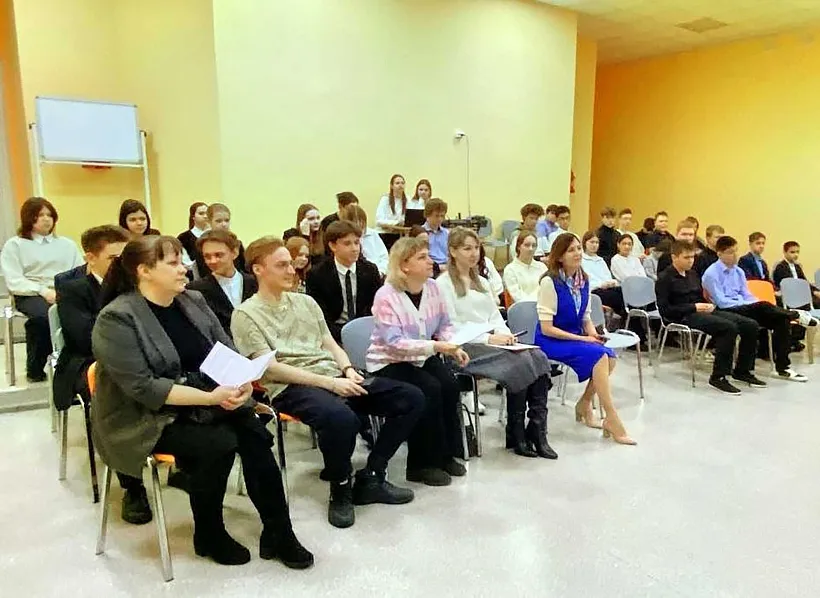 В&nbsp;поселке Тюльган Оренбургской области школьники узнали о&nbsp;целевом обучении