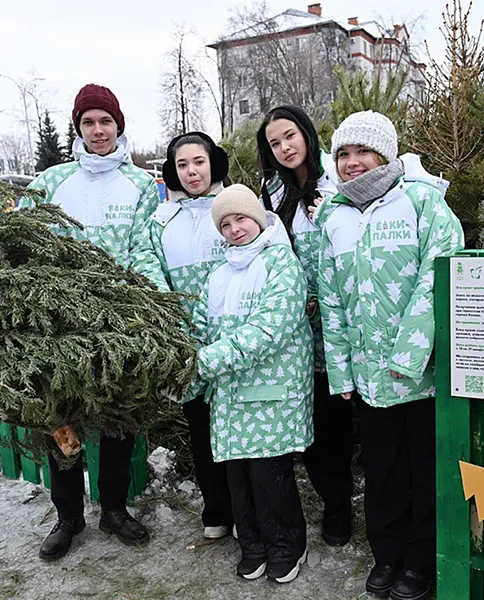 Жители Казани сдали на&nbsp;переработку более 3000&nbsp;хвойных деревьев
