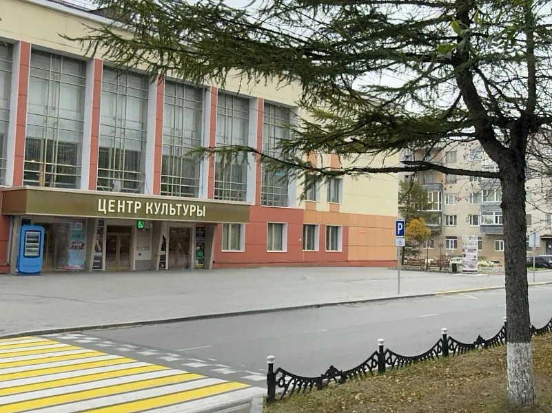 В&nbsp;Магадане модернизируют зеркальный зал Центра культуры