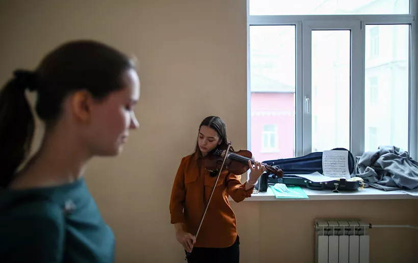 Семь школ искусств Забайкалья получат новые музыкальные инструменты