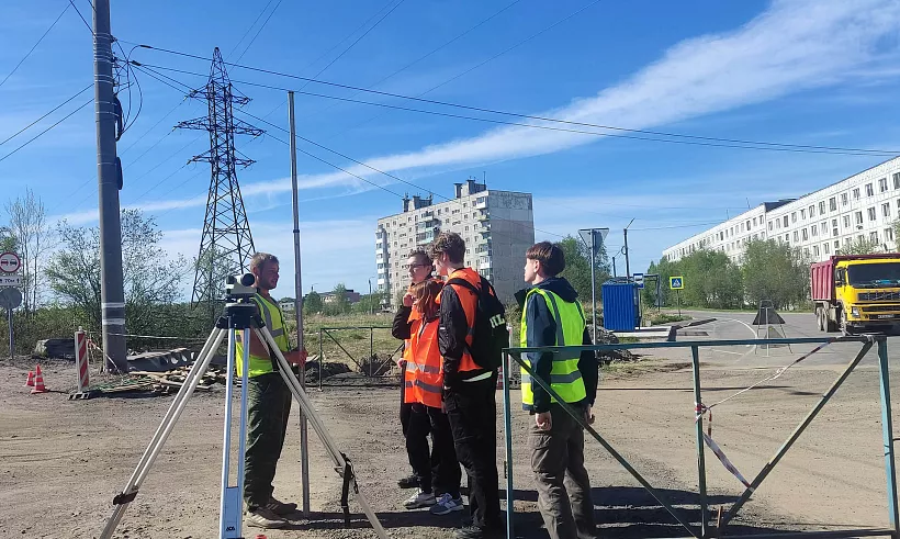 Мурманские студенты проходят практику в&nbsp;управлении автомобильными дорогами