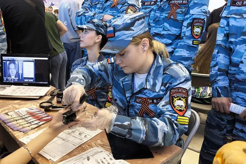 Свыше трех тысяч жителей Астраханской области посетили ярмарку вакансий