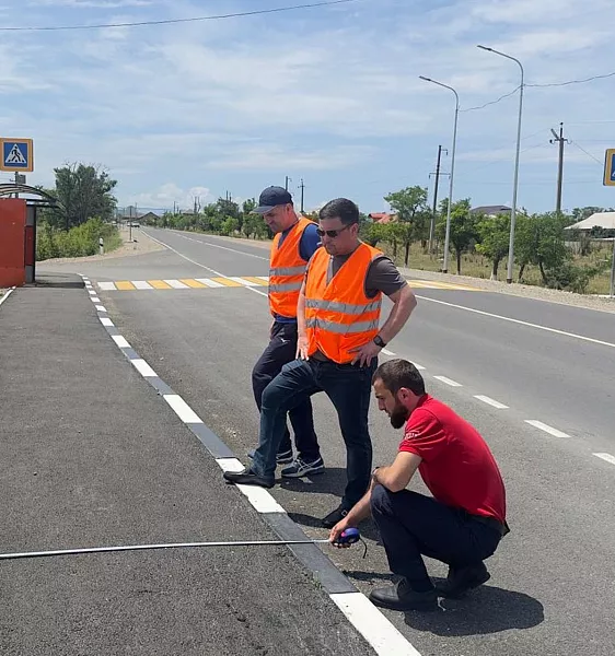 В&nbsp;Дагестане общественники проинспектировали объект дорожного ремонта